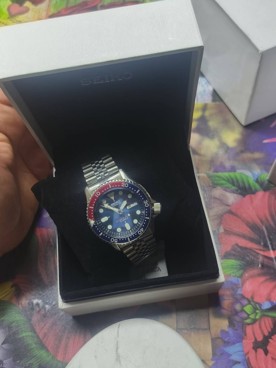 تفاصيل بالفيديو مكاني الشعب ***********
