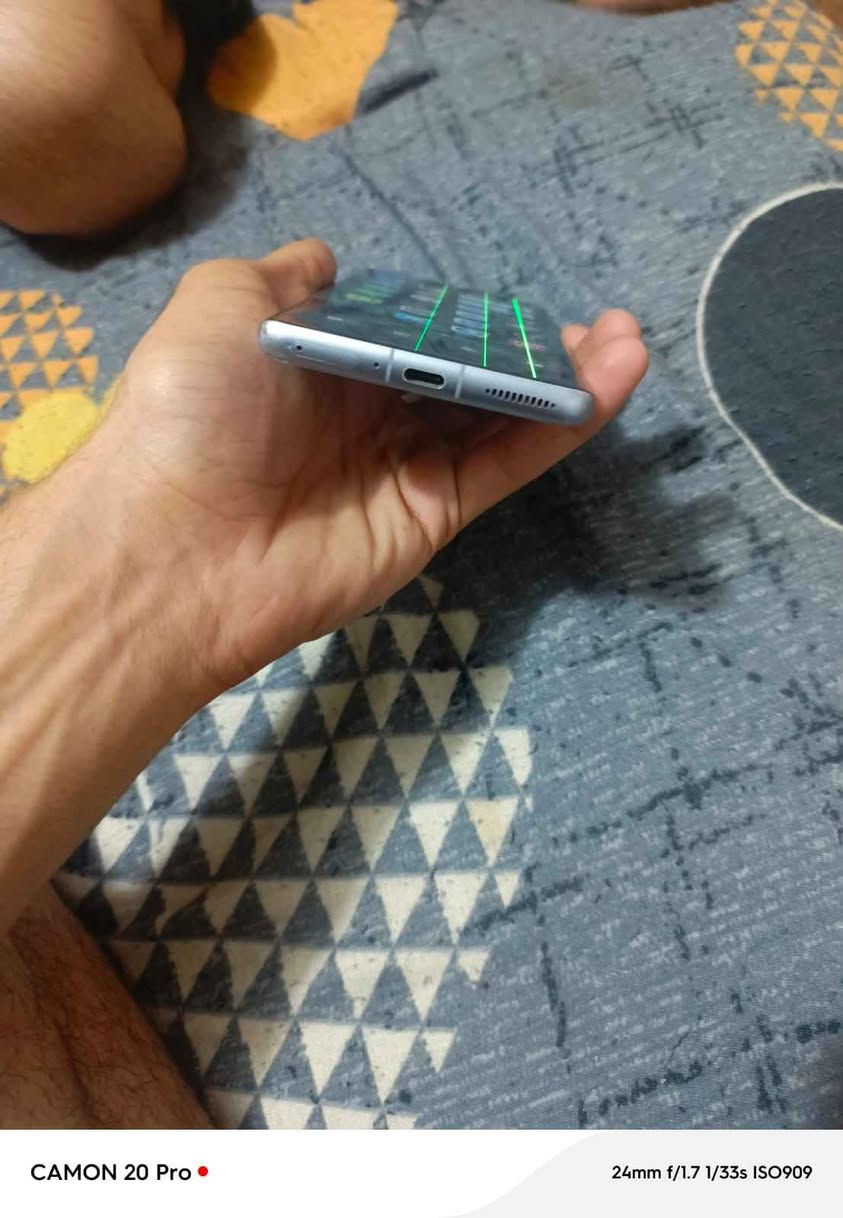 شاومي 12برو 5g ءاكرة256 دبل سيم السعر 150 فقط الجهاز بدون عراض عيوبه موضحه بالصور 3خطوط بلشاشة والضهر مكسر ممأثر نهائيا ع اللمس أو الاستعمال الباقي مكفول بوبجي 90 فريم مكاني بغداد الكمالية *********** بغداد, العراق
