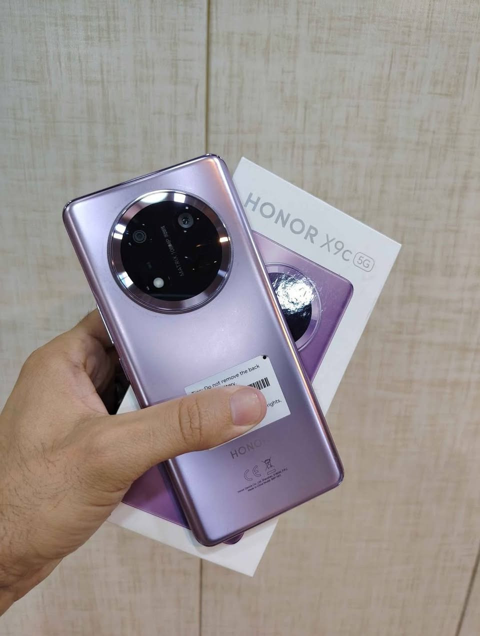سلام عليكم
هونر اكس 9 سي 
ذاكره 256 رام 12+12 بطاريه 6600
جديد مستخدم اقل شهر كارتونه 
سعر 325


**إذا كنت صاحب هذا الإعلان وتريد حذفه لأي سبب، رجاءا أرسل رسالة إلى الدعم الفني**