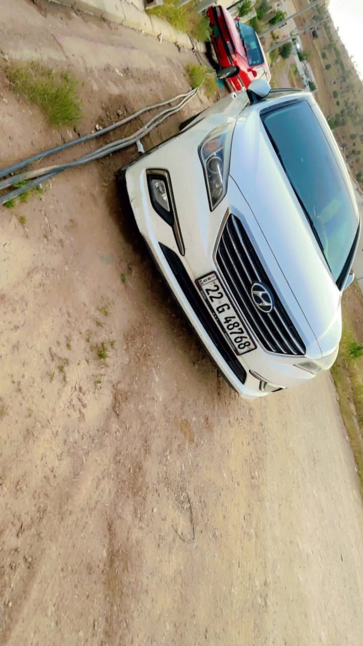 السلام عليكم

سوناتا موديل 2016 خليجي 

سقف بانوراما 

دبل كزوز 

فول تحكم ستيرن 

مري شفط 

تبريد قطعتين 

محرك 2400 دوش 

سياره جاهزه من كلشي

سياره غاز بانزين

*********** مكان نجف
