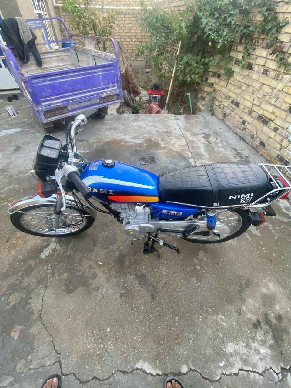 دراجه نامه متياز موديل 25 اوراق سكنر دراجه نضيفه وحلوه مكاني حله شارع80 ريدها 625 هذ رقمي***********
