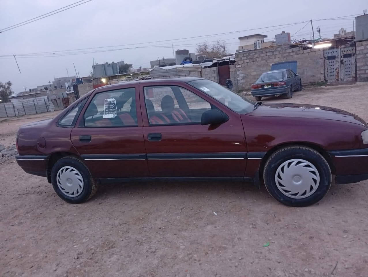 فكترا مديل 1991 حجم 18سنويه مجدده لل 2029 بيها قاصرين شرط الوكاله لحين بلوغ القاصر سياره بلاديه كير محرك طخم كلو شرط وضع شركه صبغ جماليه بدون اي ضرر كهربائيات كلها شغاله طخم تايرات جدد داخلها نضيف كابون بانزين موجود سياره جاهزه مابيها اي نقص السعر 40 وبيها مجال بصيط 
***********
***********
