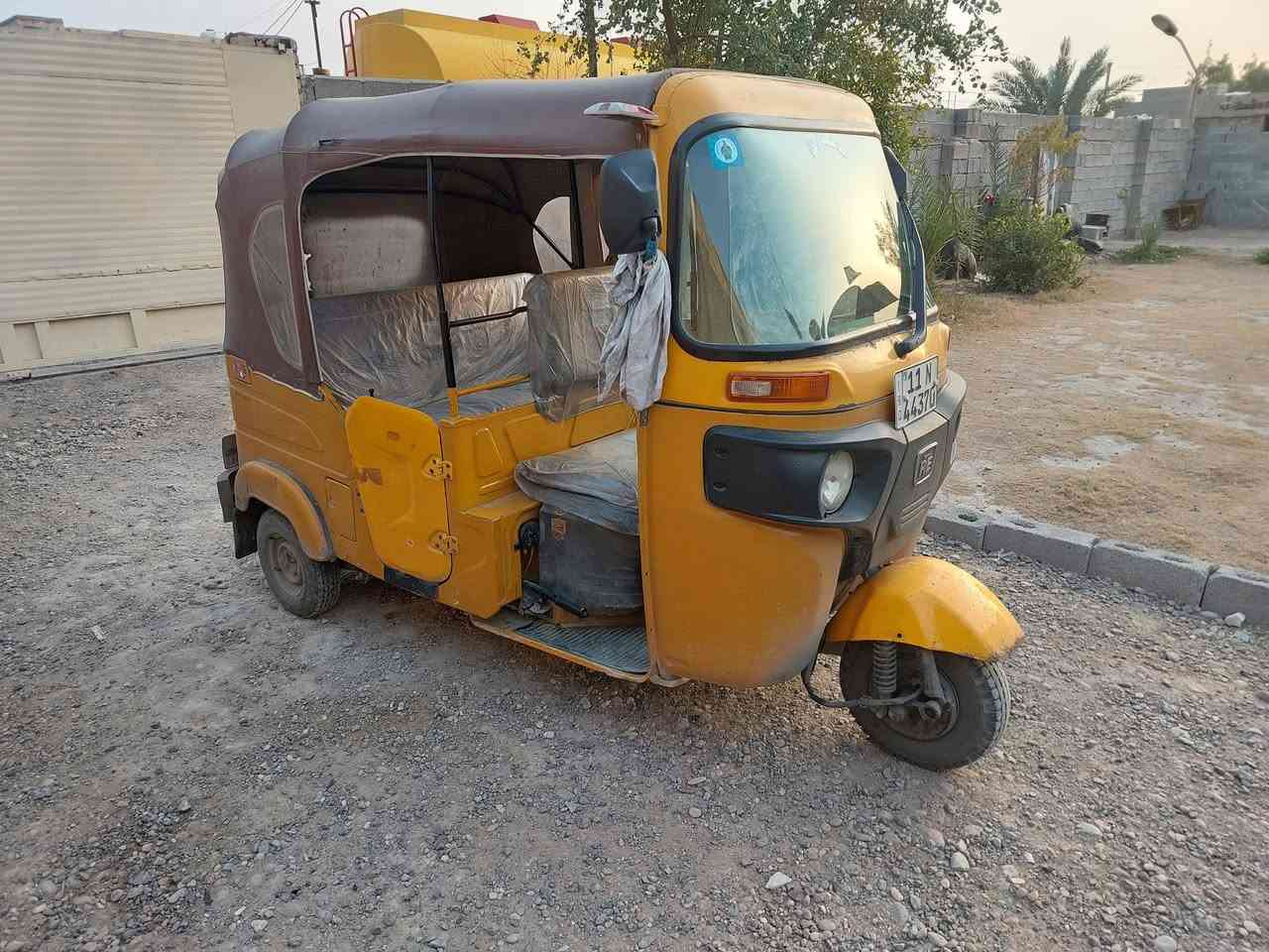 سلام عليكم تكتك لبيع موديل ٢١ نضيفه كلش لمكان بغداد مامتواجد خاص تصل ودلل ***********
