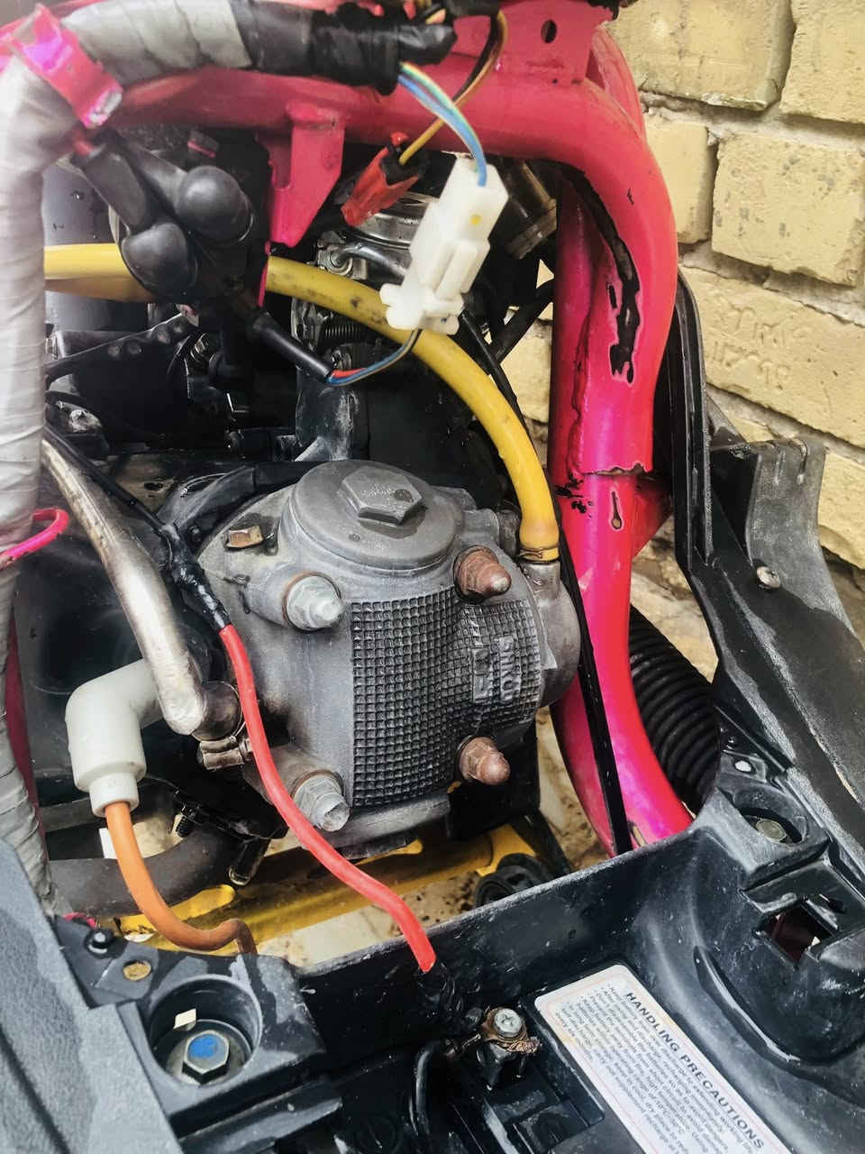 سلام عليكم للبيع ماكس عدله مال لعب دراجه تعمير من صفر دراجه سلف وهندر مكينه ناعمه مكفوله من كلشي دراجه ناقصه بس بطل يعلك بيه بيه تزويد  سعر٤٥٠وبيه مجال قليل مكاني بغداد لامين رقمي ***********🫶❤️❤️@إشارة
