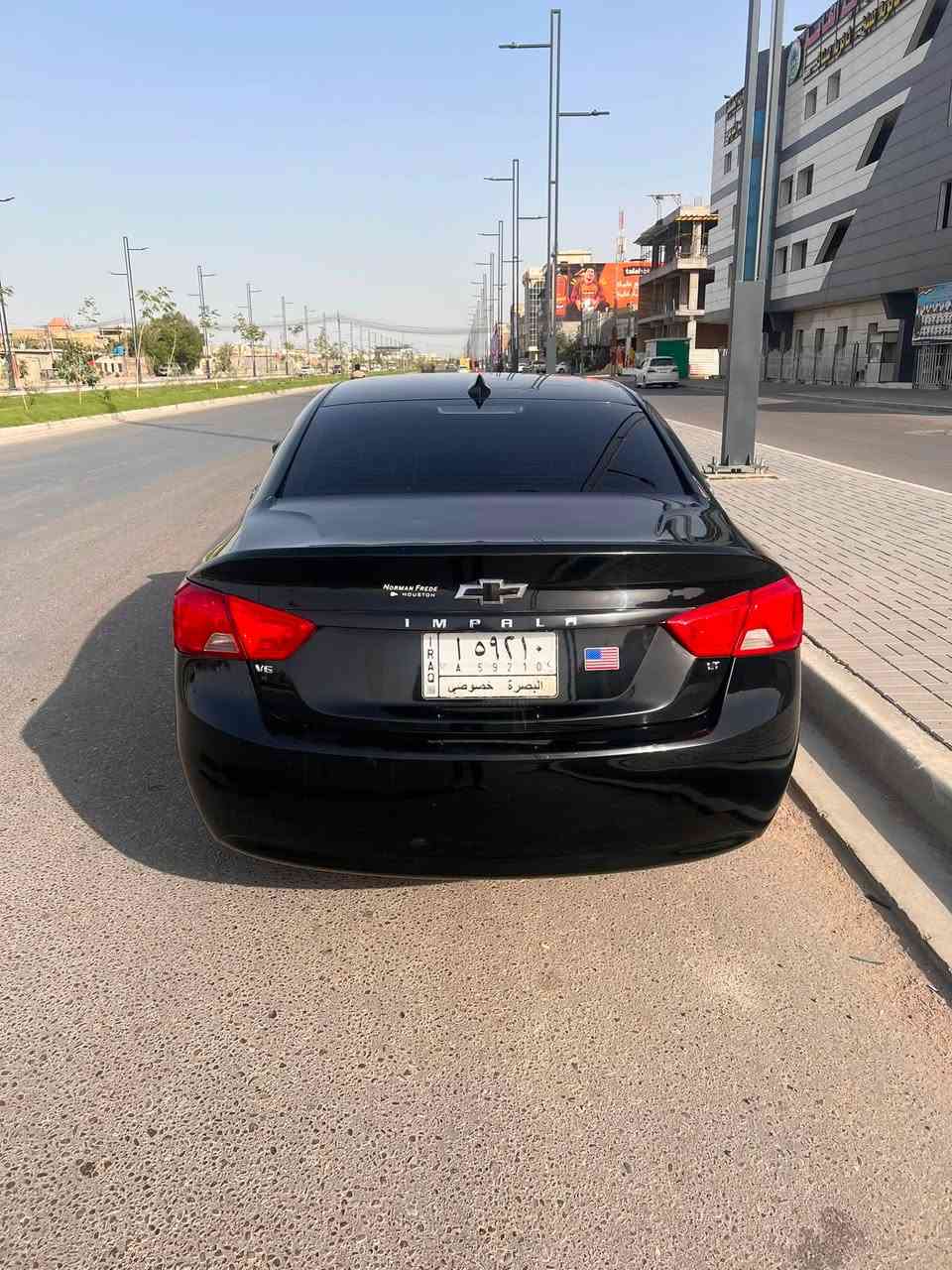 � للبيع شيفروليه إمبالا LT موديل 2018 🚗

للبيع إمبالا 2018 محرك V6 سعة 3.6، لون أسود، سيارة مريحة وقوية وثابتة بالطريق.

✅ محرك وجير بحالة ممتازة.
✅ تبريد ممتاز ولا تشكو من أي خلل.
✅ حادثها 3 قطع فقط.
✅ جاملغات قطعتين.
✅ البنيد السنوية منتهية.
✅ السيارة جاهزة للفحص بأي مكان يختاره المشتري.
✅نواقص السياره الحداديه نص عمر والشاشه ما تشتغل فقط الصوت شغال 
السعر: (115 وبيهه مجال).

📞 للاستفسار أو المعاينة، التواصل على الخاص أو الاتصال.*********** العنوان البصره

