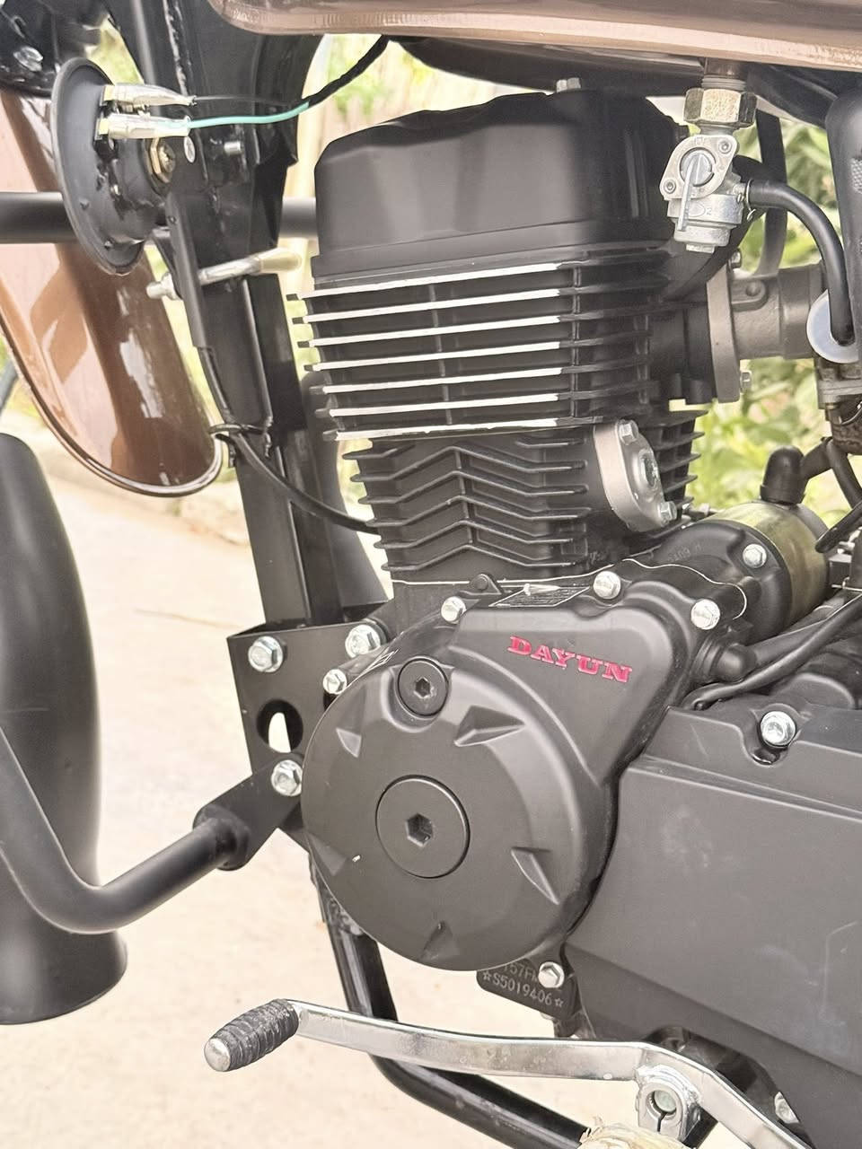 سلام عليكم دايوان جبلي موديل ٢٠٢٥ بعدهة عل سحك ماشية ٦٠٠ كيلو يعني زيرو مكفولة كفاله عامة اوراق سحب سعرهة ١٣٢٥ وبيهة مجال بسيط مكاني ديالى المقدادية *********** 
(مكلف بالنشر)
