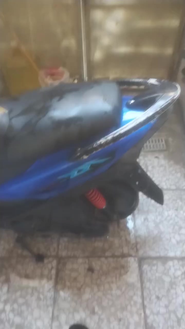 سلام عليكم شباب ماكس عدلة البيع مكينة بلدية السعر 400 وبيهة مجال *********** مكان المدينة الصدر
