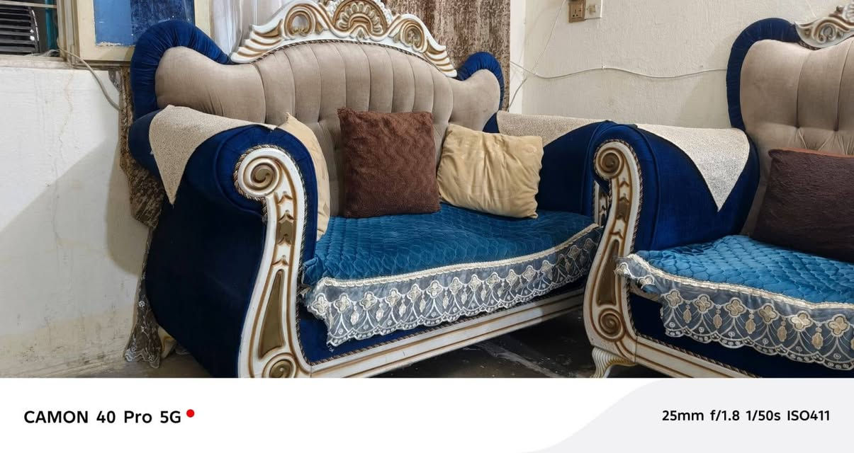السلام عليكم تخم للبيع سعر 400وبي مجال مكاني الزعفرانيه
***********

