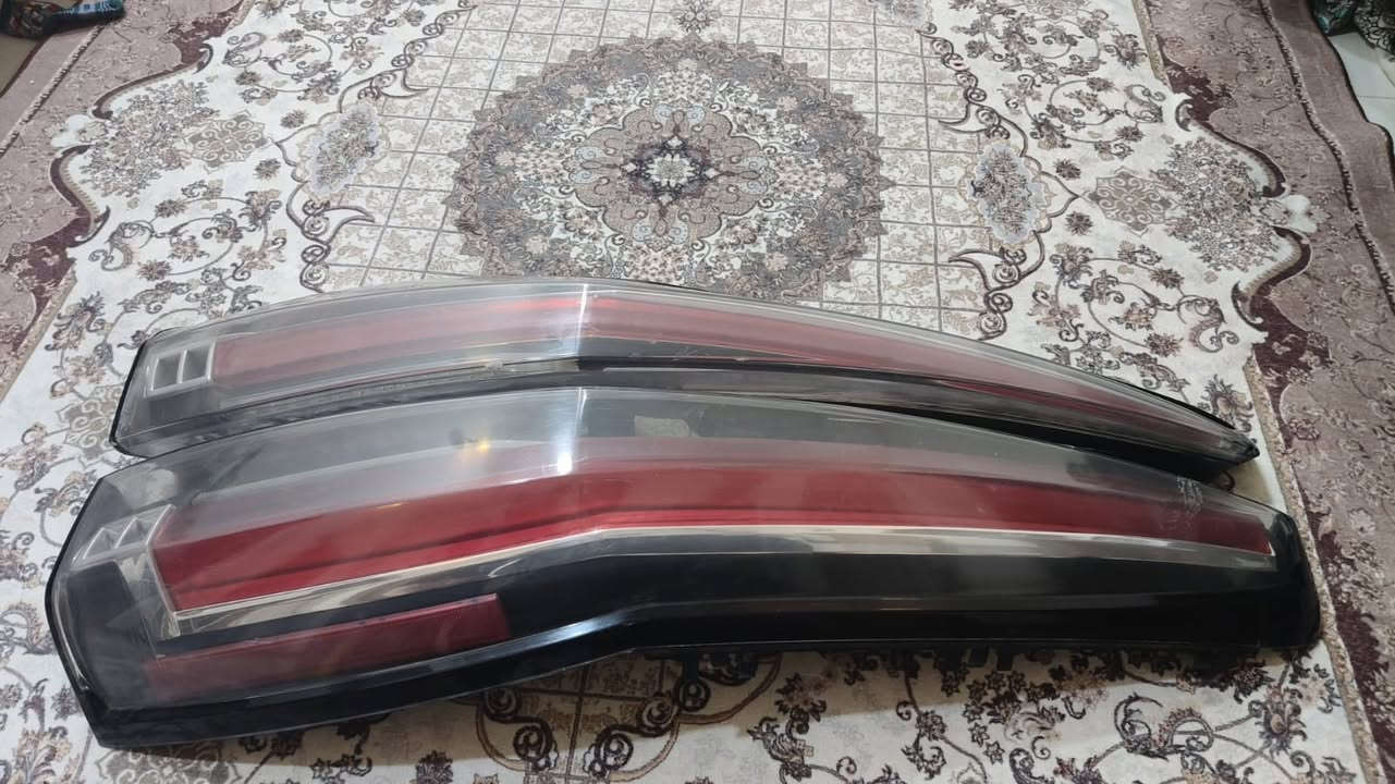 السلام عليكم 
بك لايت مال كصة اصلي شغال على حسب الاصول 
٣٠٠ الف التواصل على ***********
