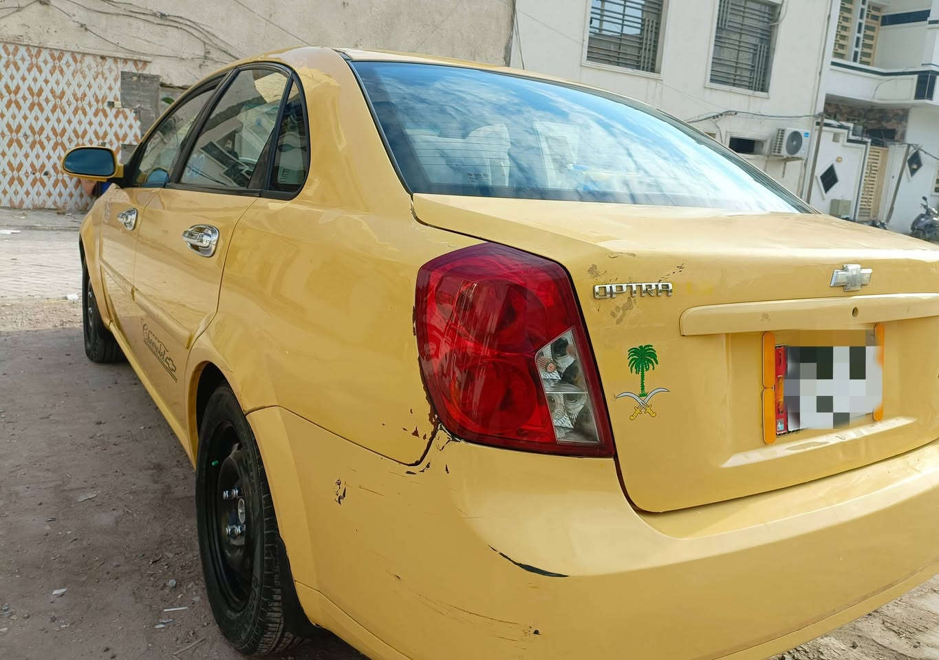 سيارة اوبترا موديل 2012
شركة عامة رقم بغداد انكليزي 
كير مكينة تبريد تدفئة مكفولات وخير من الله 
مصبوغة حزام اثر خياسات وللجمالية
مكاني بغداد مدينة الصدر 
السعر 64 وبيه مجال رقمي ***********
