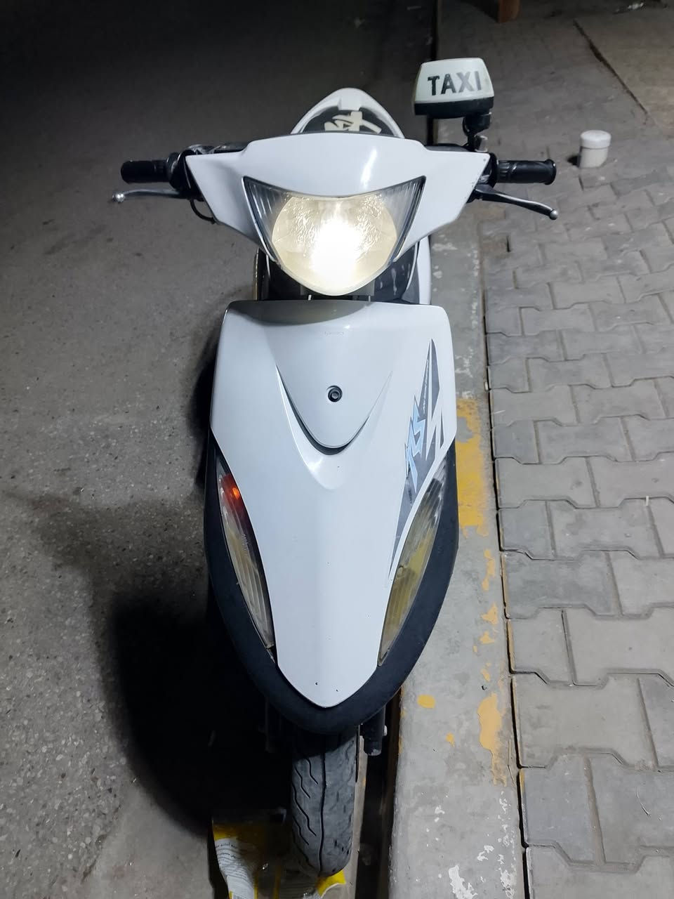 سلام عليكم دراجة ماكس عدالة بوشة 49 كلهة بلادية ختم واحد سود وكفر  كهربائيات كلهة شغلة نكرة سلف دراجة سعر 650 مكان غزالية شراي تصل وخادم *********** ***********
