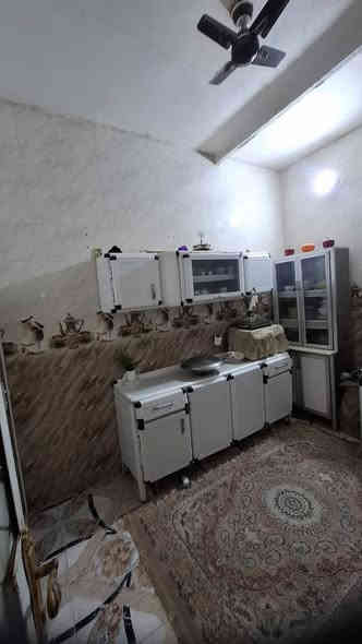 السلام عليكم دار زراعي للبيع.بي وصل تطويب
المساحه 120 
البناء غرفتين و صاله وديوانيه وصحيات ومطبخ
البناء بلوك كهربائي  مع شياش نضيف ومرتب مابي نقص
 العنوان زديناويه نهايه شارع صفي الدين قرب مجمع حسن يبعد عن التبليط 15 متر 
بي معامله طابو
السعر  65 وبي مجال
للاستفسار ***********
