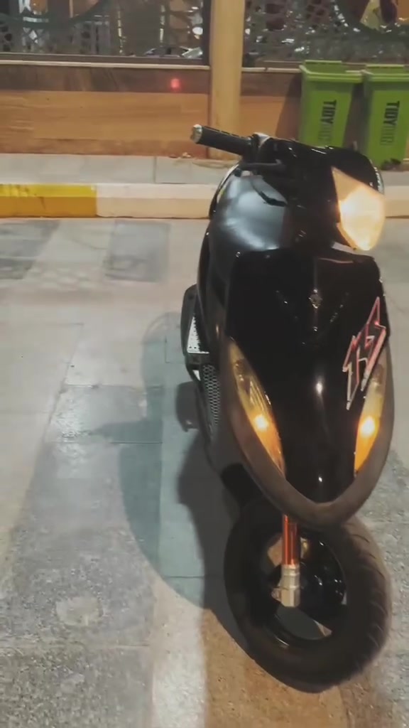 ماكس عدله مكينه ناعمه شلعه ومعدل كلشي شغال بيها دراجه جاهزه مكينه مفتوحه بس ولفات سعرها 550 مكاني ناصرية مركز ***********
