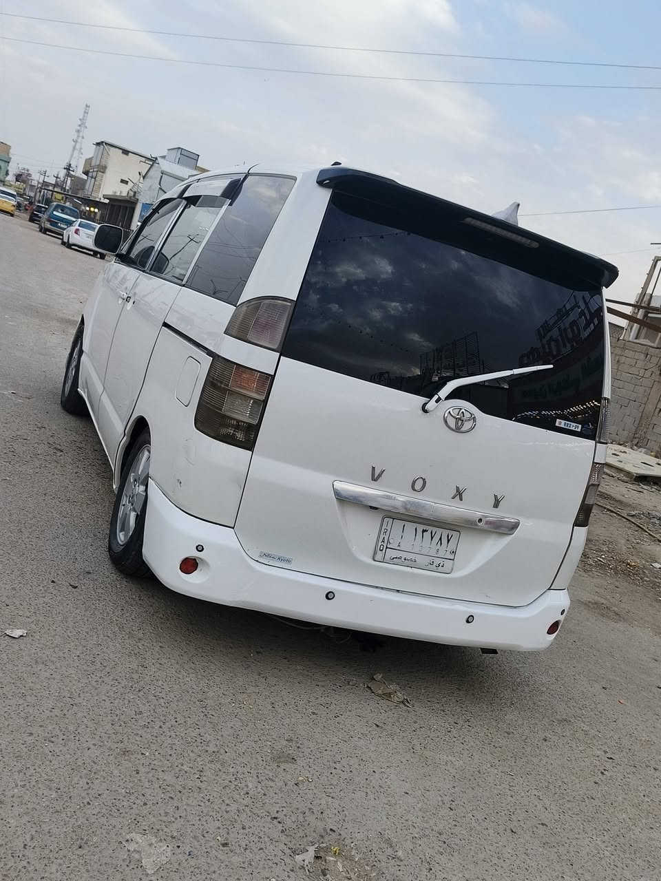 تيوتا فوكسي 2006
السياره فول مواصفات 7 راكب فتحتين سقف حساسات امامي خلفي شاشات 2 كامره خلفيه منضومه زنون عالي ناصي سياره جاهزه من كلشي حداديه جديده تخم تاير مكينه 2000 كير كفاله سياره بأسمي تحويل سياره نقصه بس تبريد فقط مكان السياره ناصريه قضاء الشطره سعره 90
***********
