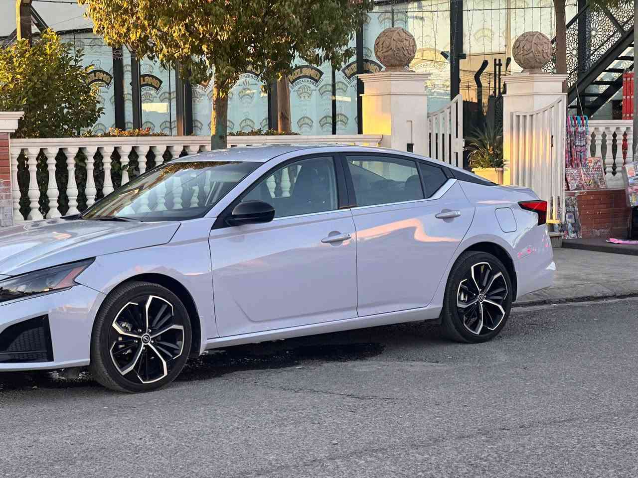 نیسان ئەڵتیما 2023 ڕەنگ سمنتی SR
تەنها 24 هەزار کم حەقیقی ڕۆیشتوە 
دەبڵ ئەکسل AWD 
یەک پارچەی هەیە  
سەیارەکە زۆر جوانە و جایزە 
رەقەم و سەنەوی نوێیە تا ٢٠٣٠

سعر : لە کۆمێنت داوای بکە ڕاستەوخۆ بۆت دێت 🤖 

دینار مەسرەفی تێدا نیە 
گێڕ و مەکینە بەشەرت 

ژمارەی مۆبایل 
 ***********
