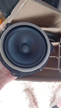 سماعات سيارات • ٦ انج • صوت وبيز