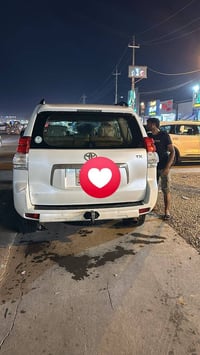 برادو ٢٠١٠ بيها صبغ شوي من الجاملغ خلفي والباب الأيمن مكينة ٤ سلندر ار...