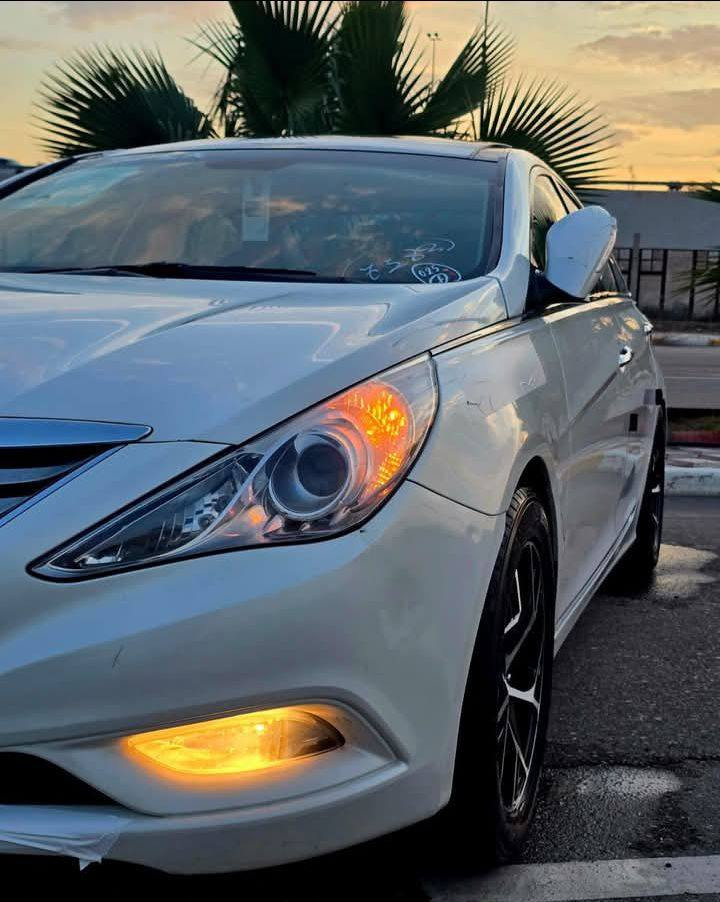 ادوات ادوات ادوات
سوناتا 2014 كصه جنطه دخول جديد 
فول لاخير 
بنرامه
بصمه 
ترحيب 
ارقام وسنويه طبق الاصل 
العنوان البصره
***********
السعر 53
