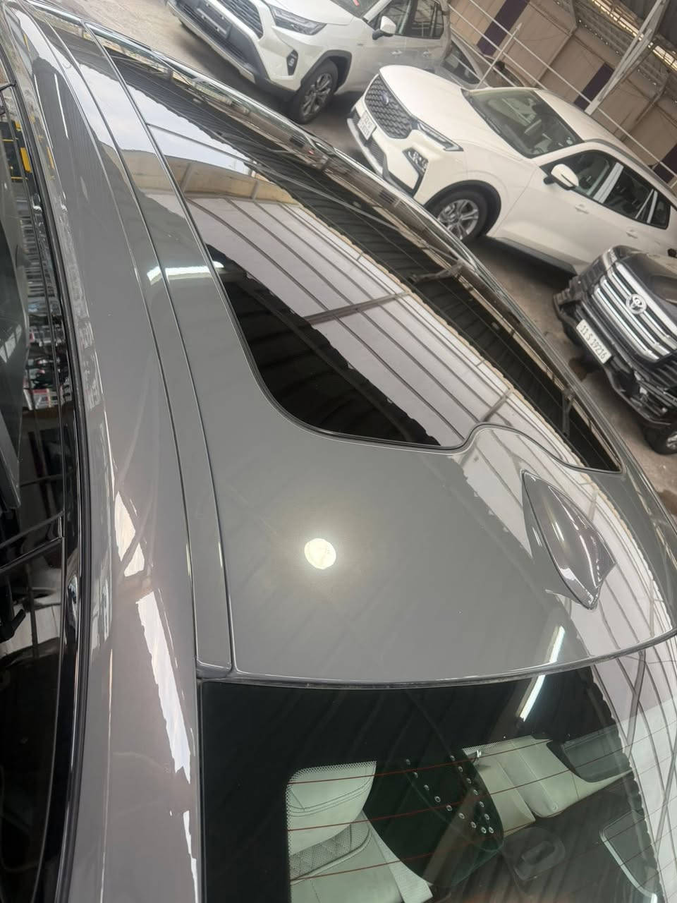 السلام عليكم  BMW 750 2022 للبيع حادث جاملغ امامي بصف السايق وايرباك سستم مابيها دواخل السعر 420$ 
اربع شدات وعشرين ورقة وبيها مجال ماشية 100 كيلو قابل للزيادة 
للتواصل 
*********** 
***********
