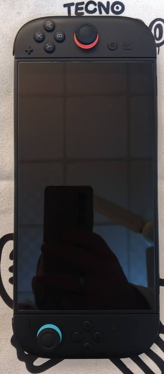 نينتندو سويتش 2 كامل الملحقات الاصلية للجهاز بالعلبة نظيف مع لاصق شاشة ومنزل عليه مجموعة العاب 
الجهاز مكفول من كافة المشاكل والعيوب 100 بالمئة 
السعر 525 الف 
توصيل بغداد 5 الاف وباقي المحافظات 6 الاف 
للتواصل ماسنجر او واتساب او الاتصال 
***********
