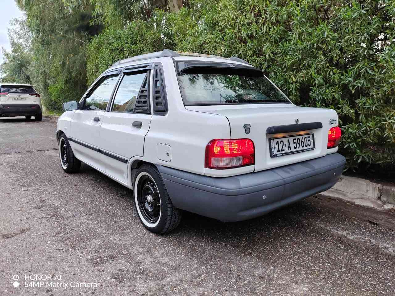 سايبا موديل (2012) محرك شرط كير عادي شرط صبغ حزام سيارة جاهزة طخم الامامي والخلفي جديد وايرمنيه كلها شغاله رقم نينوى دولي سنويه (2029) شرط تحويل (33) وبيها مجال بسيط
العنوان موصل حي الحدباء اللاستفسار اكثر الاتصال على الأرقام التالية 
 *********** اسيا 📞
*********** كورك 📞
ساعات العمل من الساعة ١٠ صباحآ وحتى الساعة 11 مساءآ 
نعمل في جميع ايام الأسبوع (أهلا وسهلا بكم)
