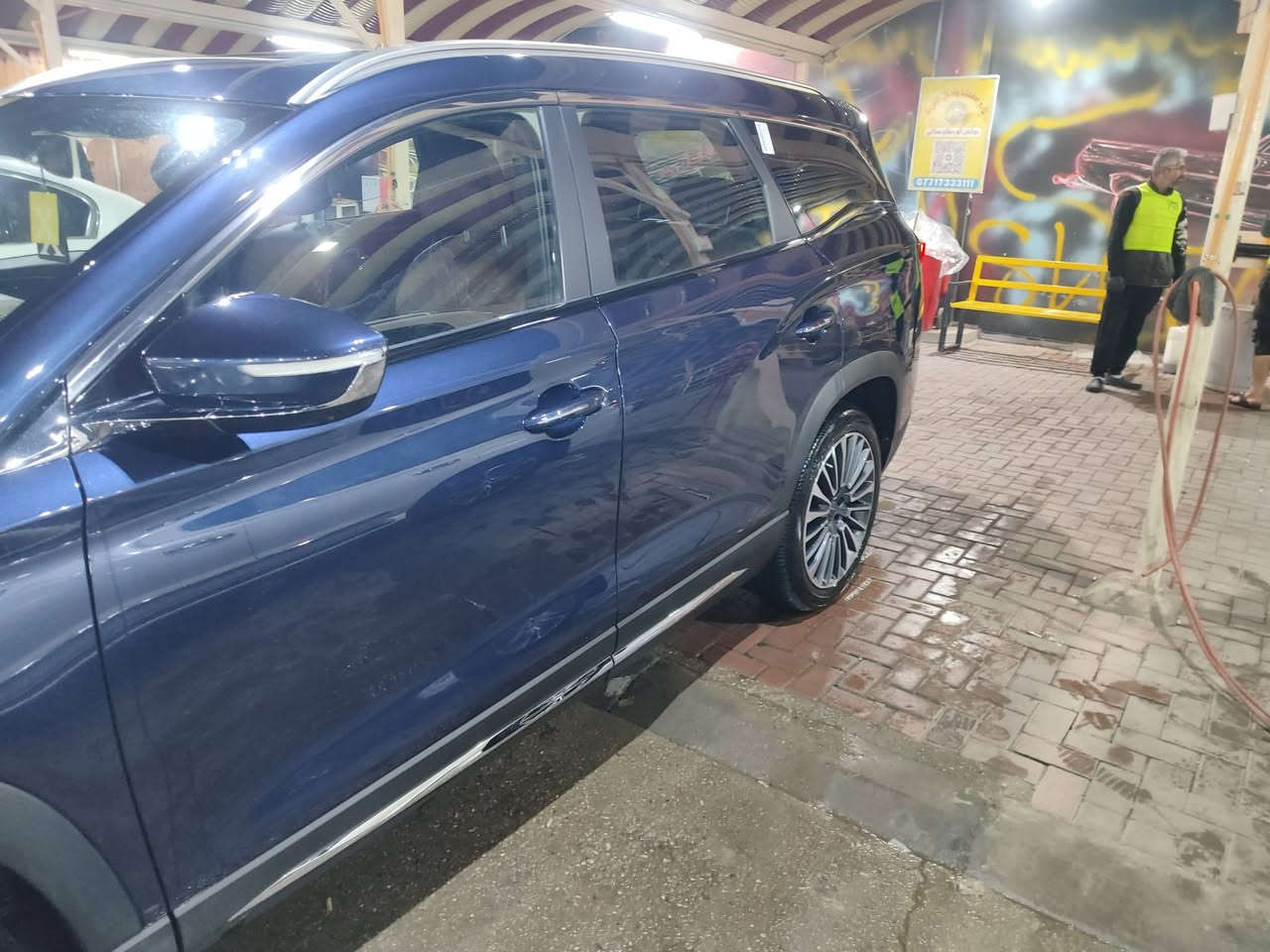 سلام عليكم للبيع جيتور x90 بلاص موديل 23 ماشيه 24 الف بعدها بالضمان خمسه راكب محرك 1600 السيارة مكفول من كلشي السعر النهائي 168 رقم بغداد مكان السيارة بغداد زيونة *********** وتساب 
***********
