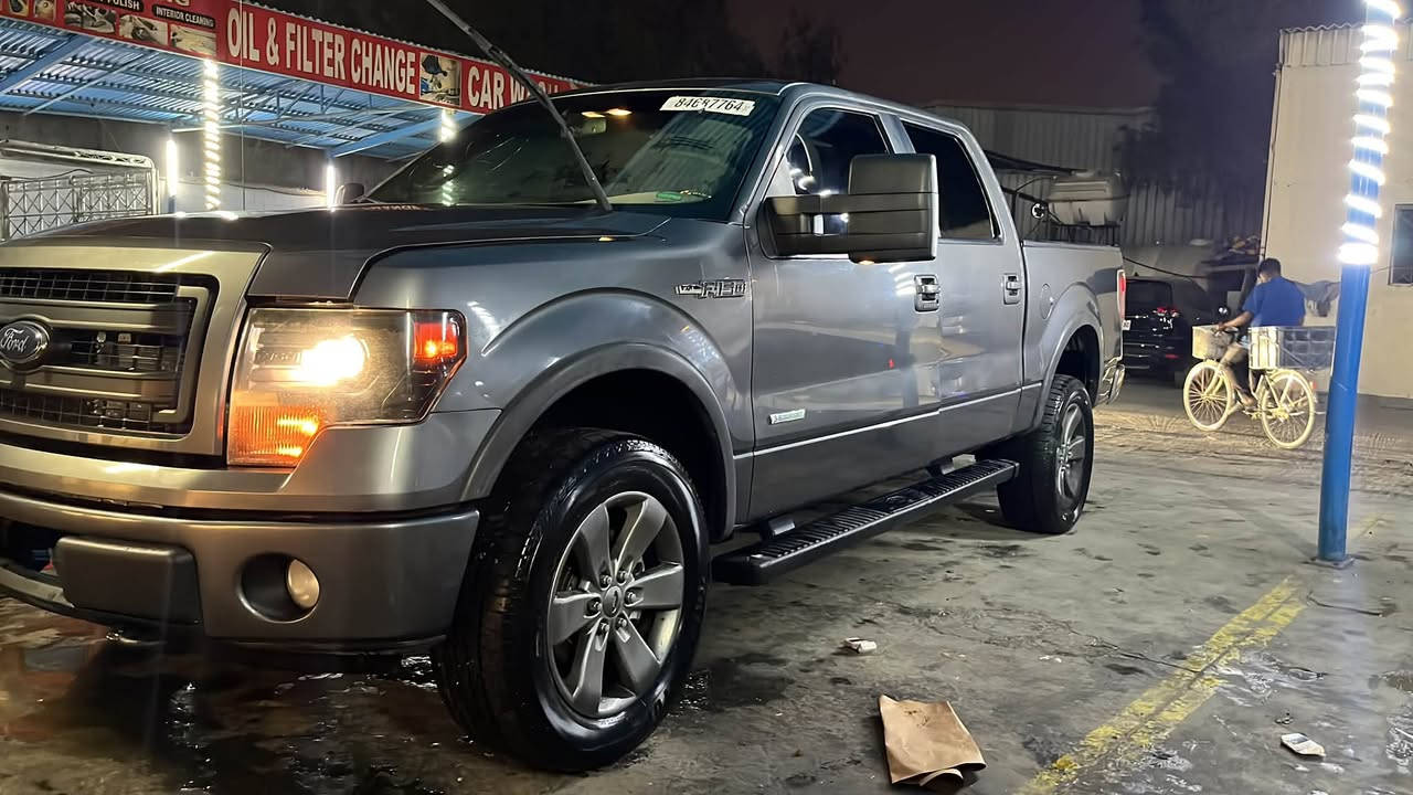 بسم الله الرحمن الرحيم
40  $ ورقة فقط 🔥🔥🔥
F-150 2013
مكينة V6 
مكان سيارة دبي رقم دبي 
عداد مسافة 161 الف مايل
سيارة جاهز و يمشي بدون نقص
كير مكينة اكسل شرط 
سيارة فئة FX 
اعلى فئة
اي شخص يريد لتفصيخ 
أبيع با دبي 
 لتفاصيل ***********
صور الحادث و رقم شاصي موجود بالنشر.
