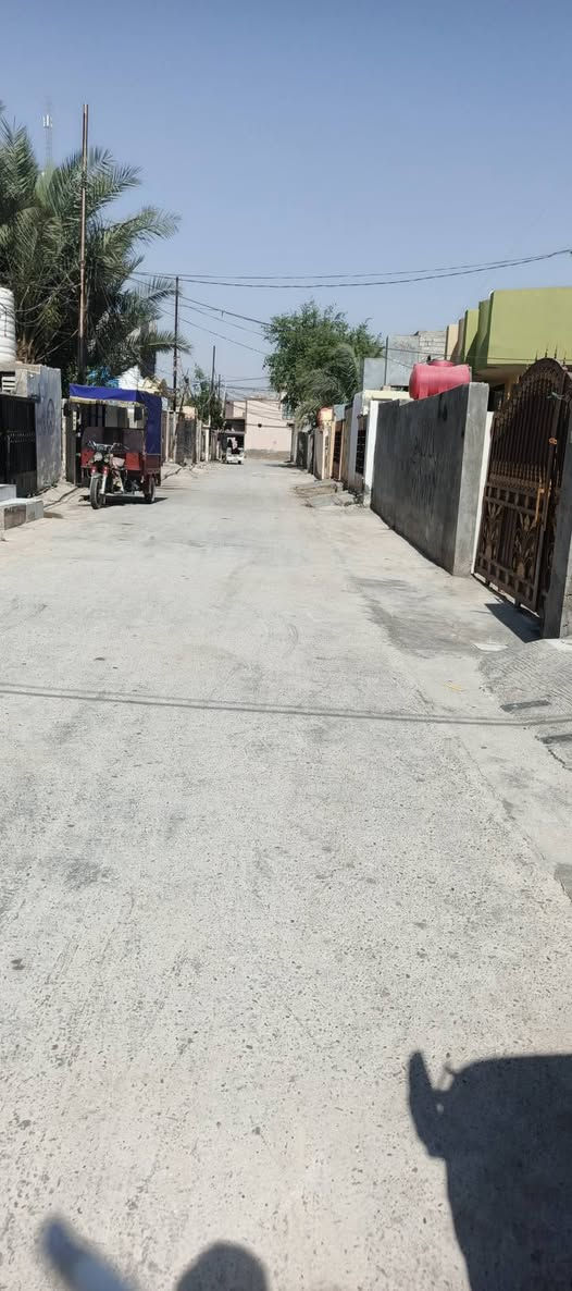 بيت لل بيع ١٠٠ متر كاطون مكتب بيروت زراعي ابو سمير خلف جامع مدينه منوره كامل خدمات تبليط مجاري  او مراوس قطعه لل ستفسار
***********
