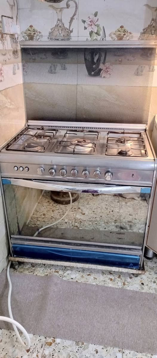 طباخ أيطالي5 عيون كلة شغال نضيف وجديد فرن شغال ب 260 وبي مجال بسيط


**إذا كنت صاحب هذا الإعلان وتريد حذفه لأي سبب، رجاءا أرسل رسالة إلى الدعم الفني**