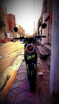 وينلي • ار ٩ • ٥ بطاريات