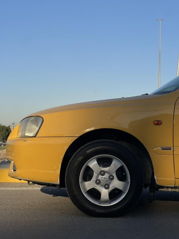 سلام عليكم هونداي فيرنا مامعيوده بلاديه 14 مكينه لا تبخير ولا تنقيص صدر امامي خلفي جديد دوشمه عام عبوه وفيت بام اصلي تايرات جدات باتري جديد منضومه زنون  ارقام جدات شاشه سياره مال جناي مكاني بغداد الامين الشراي ***********
