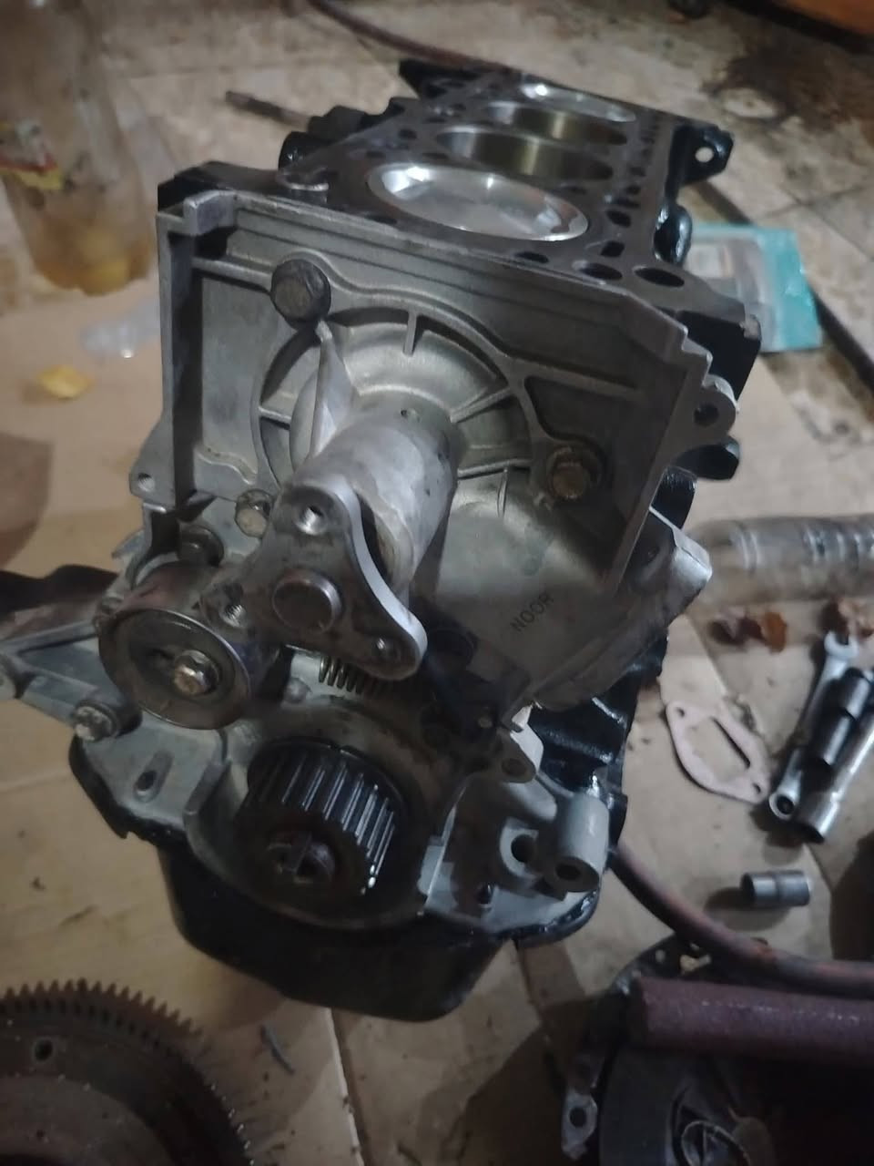 ***********
البصره الاصمعي قديم

بك لايت جميع سيارات الايرانيه قطعه 5
لايت 5 الاف فقط

حداده سايبا مع عمل بدون طبلات ٢٠ الف
زوج دبلات طيبه امامي غاز مع عمل ٤٠ الف
زوج دبلات طيبه خلفي مع عمل ٤٠ الف
درايم شفت سايبا والطيبه والبيجو قطعه 5 الاف
متوفر محركات فرنسيه بيجو بارص وسمند و ٤٠٥
باسعار مناسبه ومتوفر ايراني
