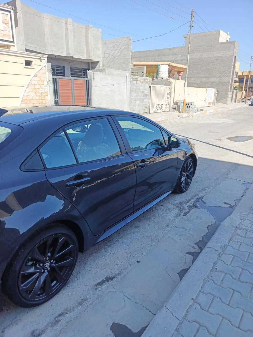 السلام عليكم
كورلا موديل 2023 وارد امريكي لون اسمنتي 
فوول مواصفات Se
فتحه 
بصمه
دخول ذكي
رادار محيطي
داخل ابيض 
حادثه جاملغ وبنيد
السعر 155
مكان السياره بغداد / القصر الاوسط
للاتصال ***********
