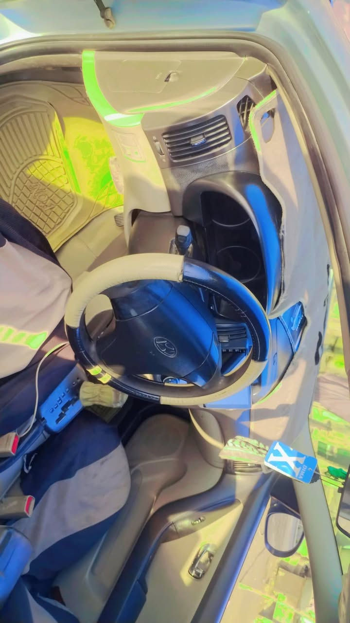 السلام عليكم النترا للبيع موديل 2011 وارد خليجي السياره بها قطعتين صبغ فقط جير مكينه كفاله حداديه جديده جاهزه تريد وكاله تريد تحويل سياره مكينه 1600 المكان ديوانيه بالمهناويه السعر خاص ***********
