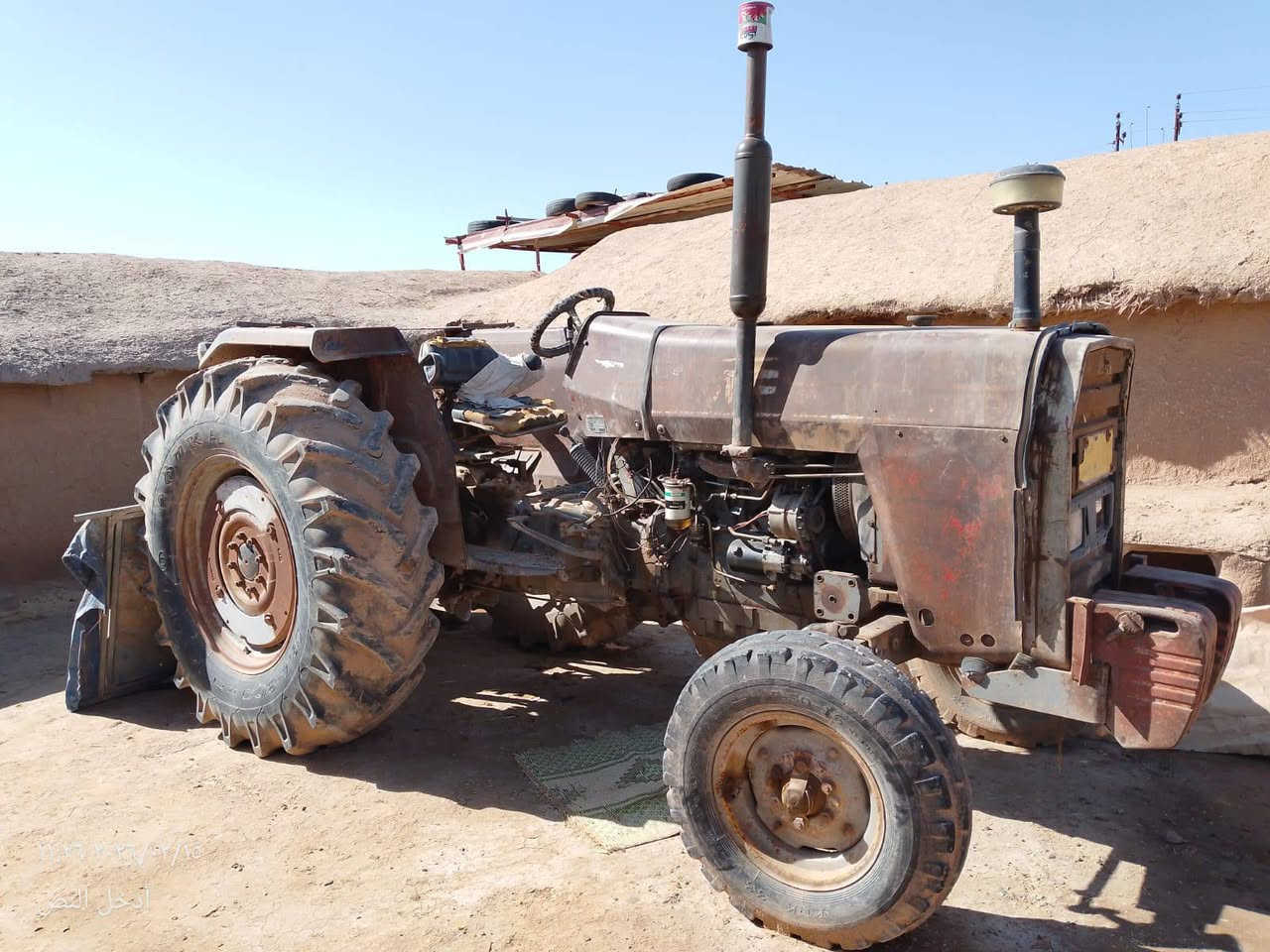 مكلف بالنشر تركتر فورگسن انگليزي للبيع حجم 290 موديل 82 المحرك معمر رايمن جديد الگير شرط والاكسل والهيدروليك كله شرط تايرات الورى نص مسجل نينوى السعر عشرة مليون ونص العنوان نينوى ناحية الگياره قريه الشبالي الشراي الاتصال على الرقم ***********
