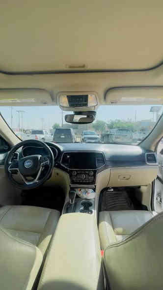 السلام عليكم جيب لاريدو موديل 19معلايه 22 لمتدد 
حادث سياره تقرير غرق كفاله عامه 
فول  موصفات حساسات امامي 
خلفي اشاير بل مري رادار امامي كشنات جلد فتحه رقم بغداد تحويل 
مكان سياره ناصريه سوق الشيوخ 
السعر 250 وبيها مجال 
***********
