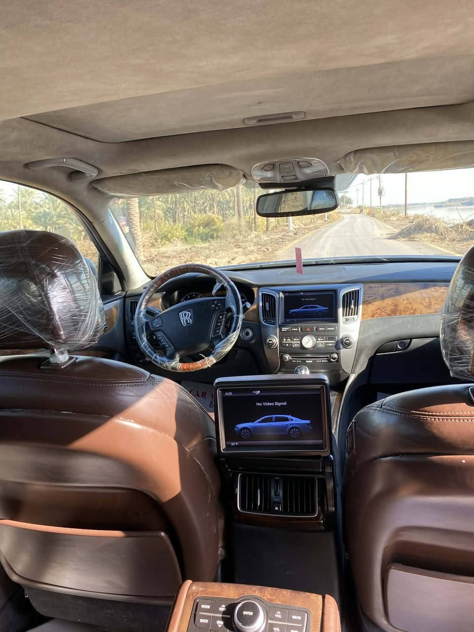 سلام عليكم كل موصفات موجوده مكان بغداد بيع مروس عادي سعر 165 اذا اكو مروس جارجر عادي ***********
