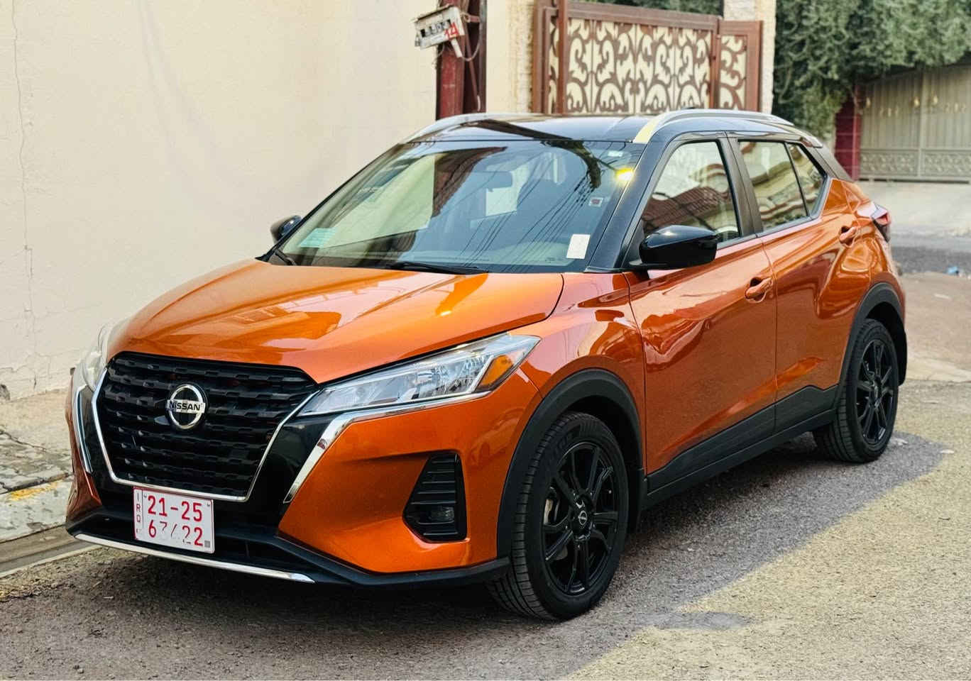 نيسان كيكس 
موديل 2023
مواصفات sv 
بصمه 
تشغيل عن بعد 
سقف اسود بلادي
رادار امامي و جانبي 
جاملغ و ربع باب سايق صبغ بدون دواخل 
ايرباك فقط كشن بقيه سليم 
سياره كاتي يترقم شمالي فقط 
ماشي 79 الف
مكان سياره كركوك 
سعر 138 
*********** كركوك, العراق
