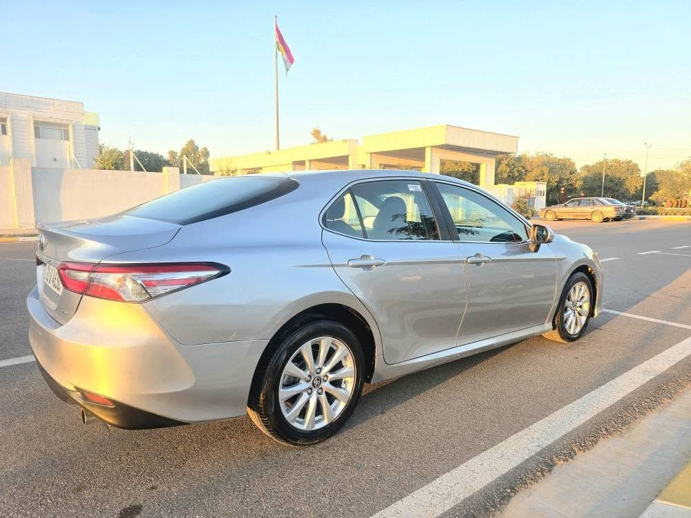 کامری ٢٠١٨
مەواسەفات le ، ٧٠هەزار مایل ڕۆشتوە ، شاشە،خەتی جادە کوشن کارەبا ، تحدید سرعە ، ڕادار ،چوارتایەی نوێ ،هەزە نوێ ، سەنەوی٢٠٣١ ، ،سێ پارچەی بەردەم بۆیاخە بێ ناوگرتن بێ ئێرباگ، سۆنەر و ژمارە شاسیم داناوە ، گێڕ و مەکینە نەکراوەتەوە بێ سەرف بێ بخار و دوکەڵ ، نرخ ١٦٤ و مەجالێکی کەم 
***********

کامری ٢٠١٨ مواصفات Le 
ماشیە ٧٠ الف مایل ، ثلاثە قطعە امامی صبخ بدون دواخل ، بدون ایرباکات ، هزە جدید سنویە و رقم جدید حتی ٢٠٣١
سونر و رقم شاصی مرافق مع الصور ، گیر و محرک مگفول کفاله عامە .....بشرط تحویل 
*********** کلار كالار, السليمانية
