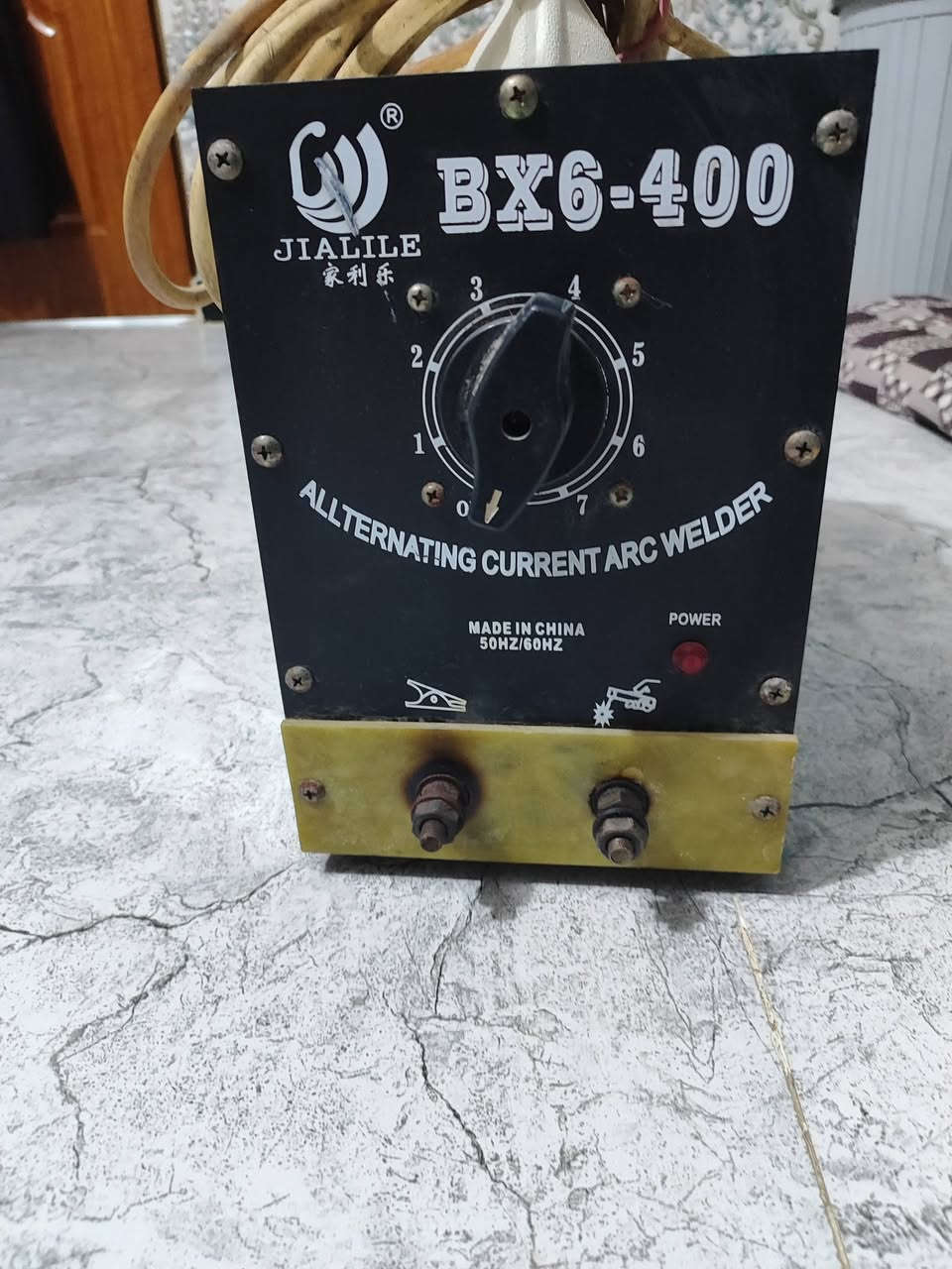 للبيع مكينه لحيم جديده رقم الهاتف ***********
