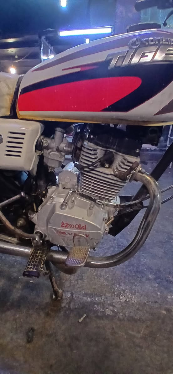 سلام عليكم ماطور سافين منفس اسلي سعر ٣٤٥ بي مجال بسيت رقم وتساب ***********
