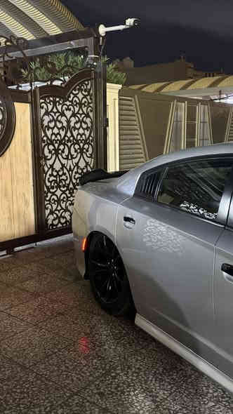 دوج جارجر سوبر تراك باك
موديل 2020 محرك5700 
حادث دعاميات بدون قطره صبغ بيها بوارد بسيطه بس
السياره ماشيه 75 الف وممتعوبه ابد 
عليها جكات s3 جدد 
دركه مضلع
دواخل مغطسه كاربون
لدات اوريكال متغير عالتلفون
تفريغ وبرمجه طلقات سيفتي 
دبات ريمونت 
شوته وكولد اير انتيك 
دواخل المحرك موشمه 
اويل بريثر
داون بايب
السياره مال جناي وكلش مرتبها مبدللها حداديه جديد وتخم تاير وويل 
دهن كله موتل اديرلها 
السعر 230 ورقه وبيها مجال للشراي للعلم بسعر سياره قطعتين
***********
