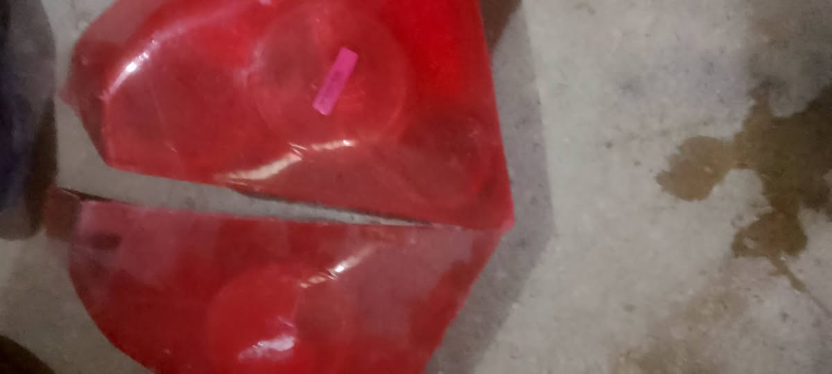 سلام عليكم راديته وبقلايتات مال سياره شيري 2011 السعر بقلايتات السعر مالهن 25 وبمجالل براديه مال راديه مال تدفئه السعر 45 وبمجال كركوك   ***********
