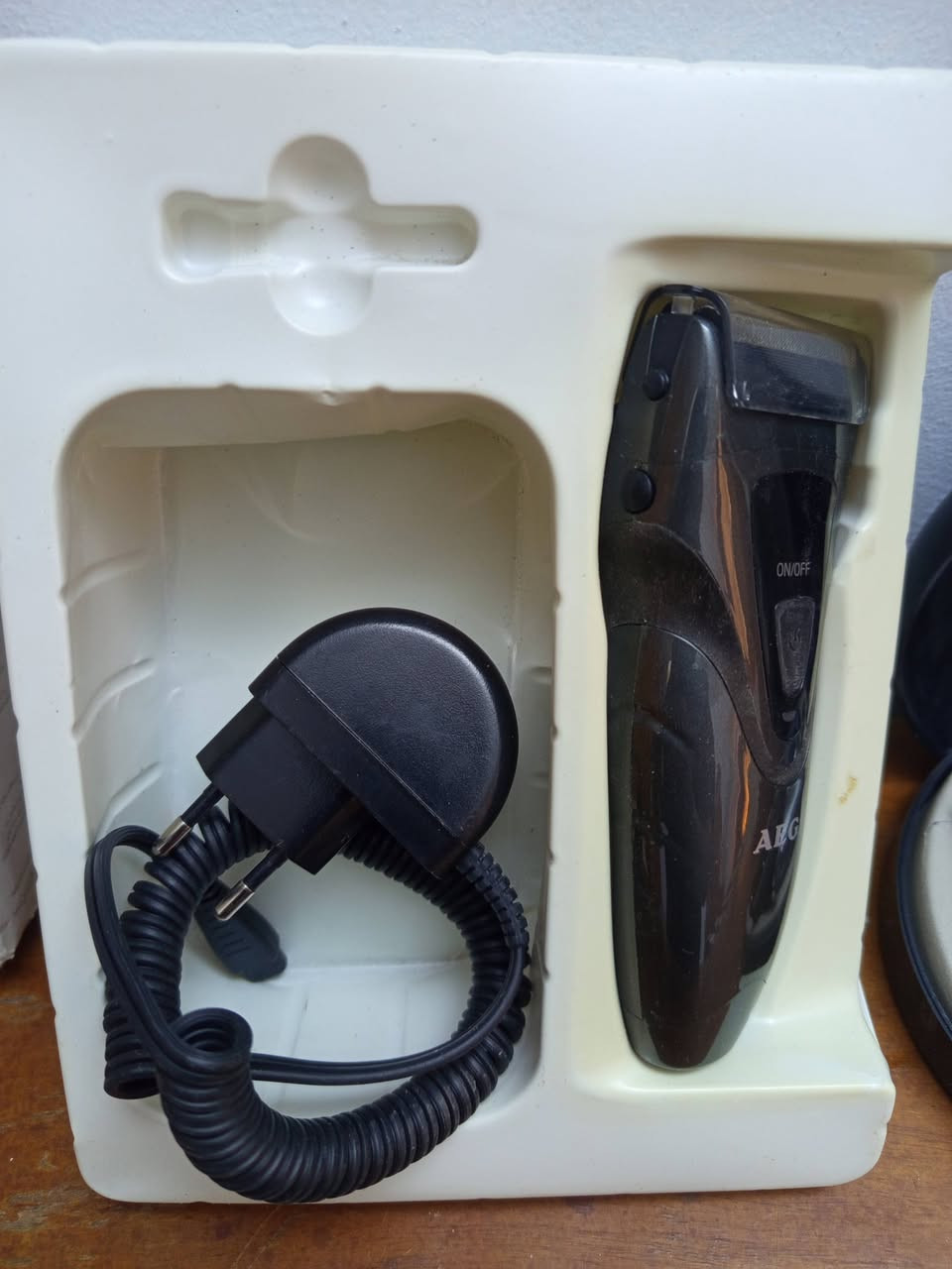 سلام عليكم للبيع أصلي ماركات ألمانية نقص بطاريات سعر القطعة 8000 اذا شلع تختلف مكاني بغداد أبي غريب ***********
