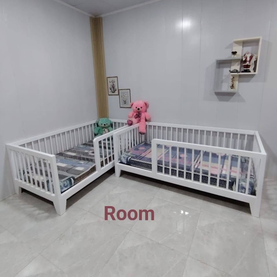 من خشب الصنوبر الطبيعي \ متوفر جميع الألوان 🌱 🧸 
كربلاء \ طويريج \ متوفر توصيل محافظات


**إذا كنت صاحب هذا الإعلان وتريد حذفه لأي سبب، رجاءا أرسل رسالة إلى الدعم الفني**