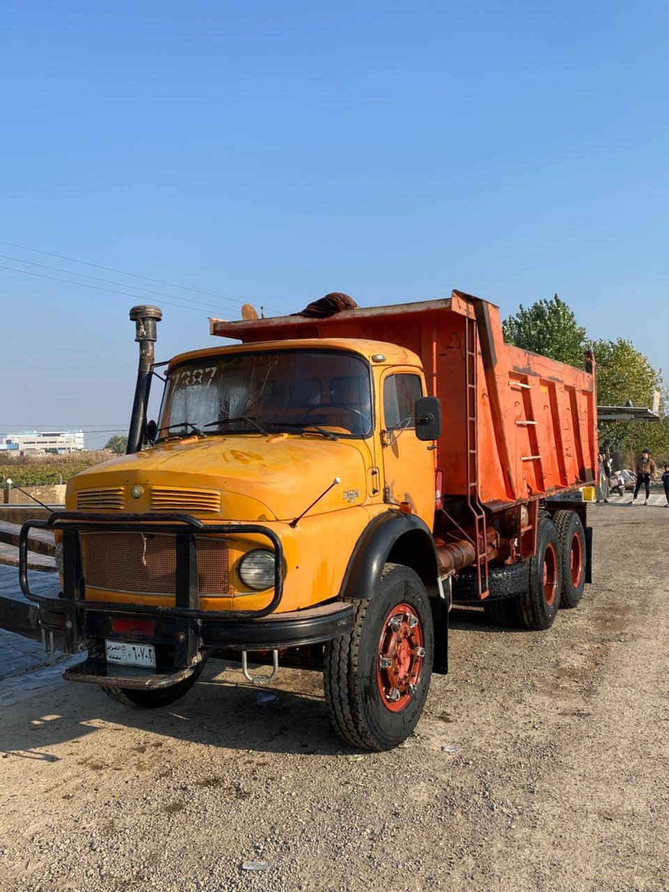 سلام عليكم 
اقجم للبيع موديل82 كير90 مجموعة جيف18 شاصي مكفول  
الرقم:***********
