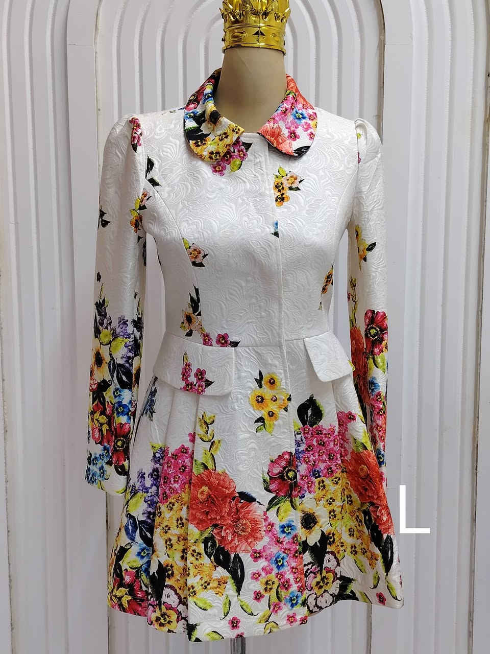 👗عروض جديه من الكوتات و الترانشكوت النسائي
جميع القطع المعروضه ب5 آلاف دينار فقط مع خدمة توصيل مجانا لجميع مناطق كنعان 🚚

العنوان :ديالى _كنعان مقابل الكراج _شارع مستشفى حي الخضراء
للتواصل واتساب أو هاتف من خلال الأرقام التاليه :
***********
***********
م:جميع القياسات مذكوره داخل الصور
