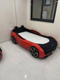 كراده داخل • غرفة طفل • ميز ٢