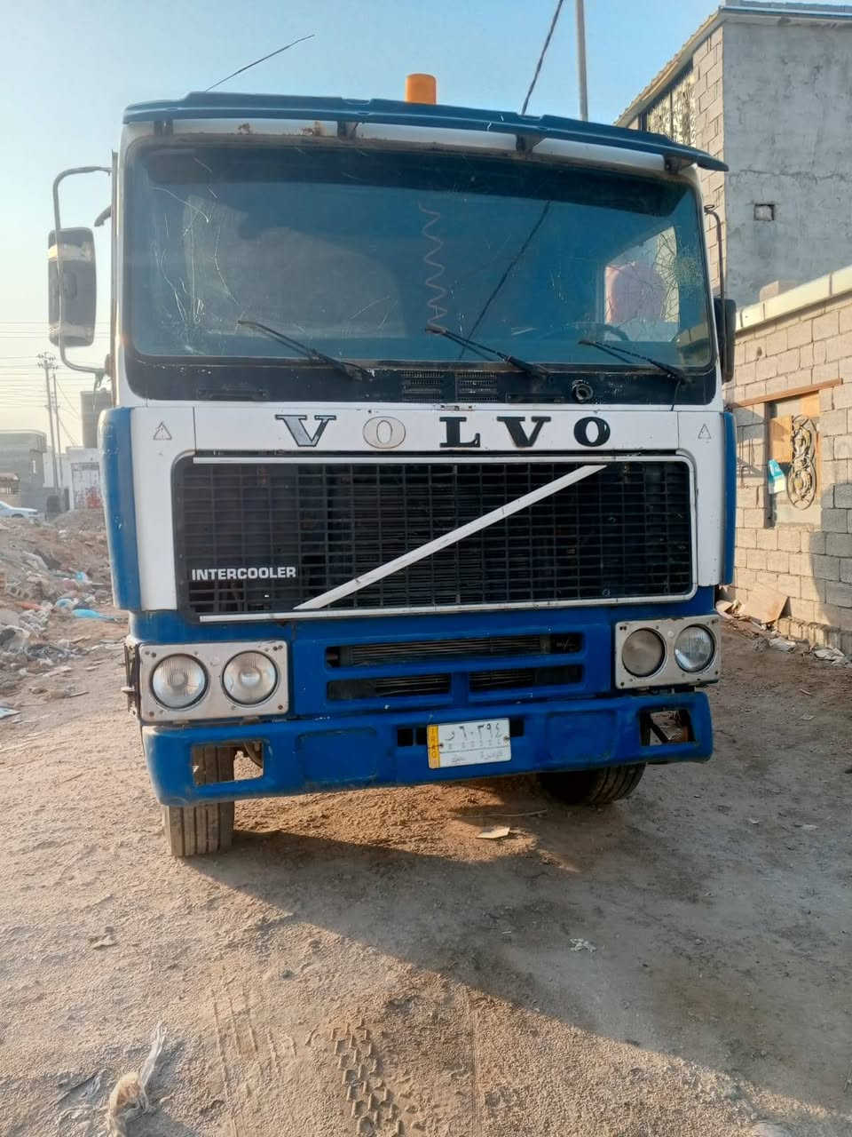 السلام عليكم فالفو للبيع جاهزه من كلشي تانكي 20 طن كهربائيات شغاله شاصي مكفول محرك بدايه تبخير للشراي هذا رقمي ***********
