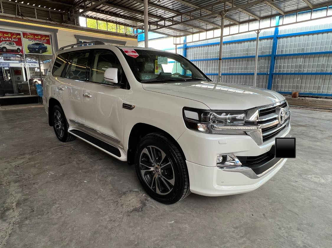 السلام عليكم
لاندكروز
موديل20
شركت ساز 
فول مواصفات
6سرندر
كفاله عامه
رقم اربيل 
واسط الزبيديه
***********
